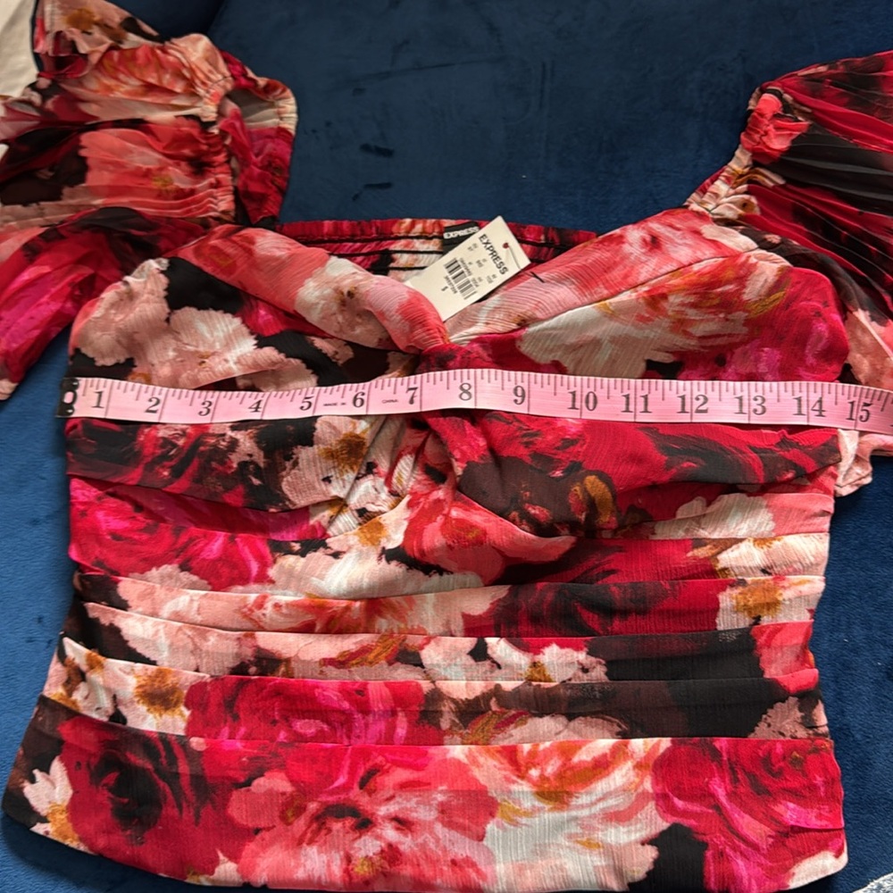 Express Pink and Red Ruched Ruffled Blouse - Picture 9 of 9